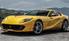 Noleggio Ferrari 812 Superfast a Milano